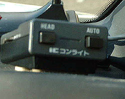 �I�[�g���C�g1