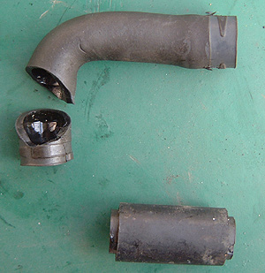 �������i