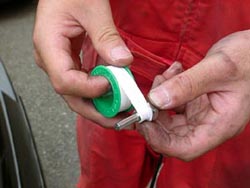 �R��~�߃e�[�v